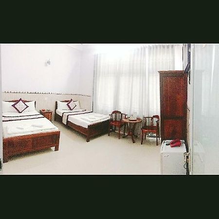 Minh Minh Hotel Quy Nhon Exterior foto